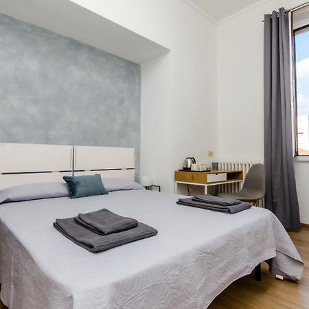 Blue Room Milan Bagian luar foto